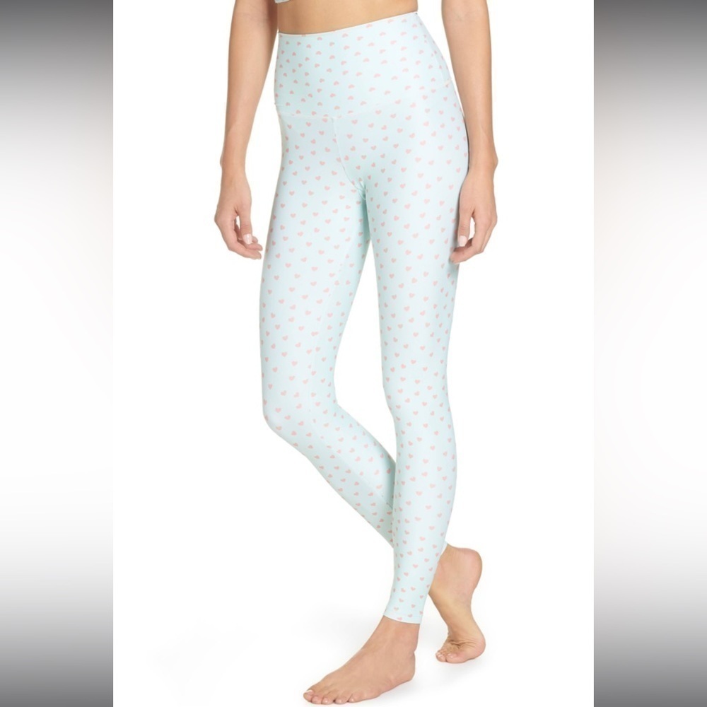 Beach Riot Sport | Piper Legging Mint and Pink Hearts | M